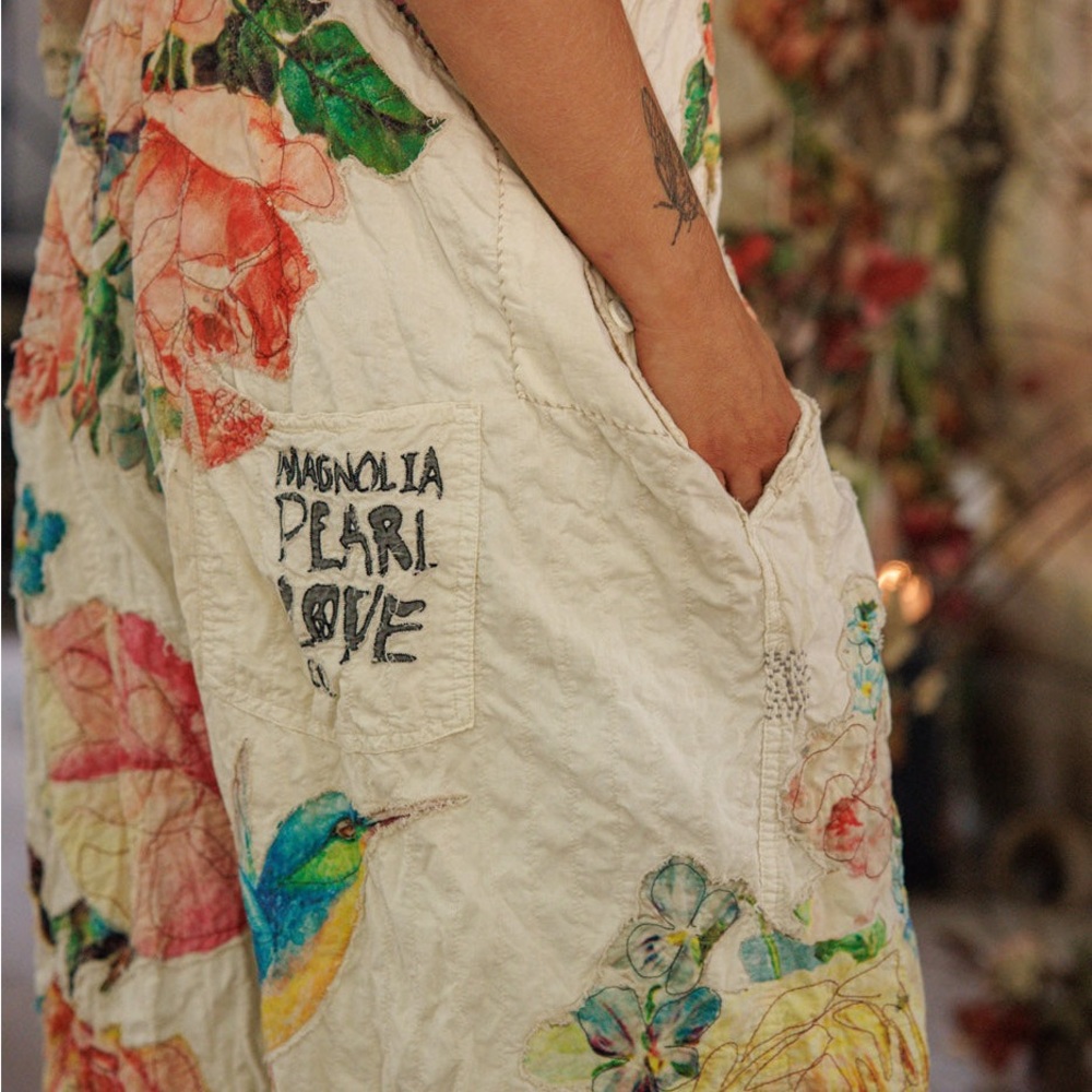 Magnolia Pearl Birdie Benjamin Overalls NWT ONE SIZE SOLD OUT $625 Appliqué - Picture 6 of 6